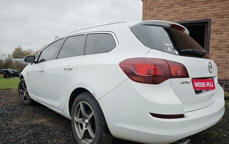 Opel Astra J, 2011 год, 620 000 рублей, 5 фотография