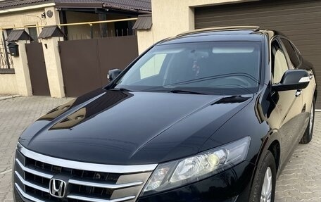 Honda Crosstour I рестайлинг, 2012 год, 1 250 000 рублей, 1 фотография