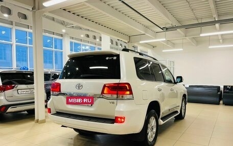 Toyota Land Cruiser 200, 2015 год, 6 699 000 рублей, 6 фотография