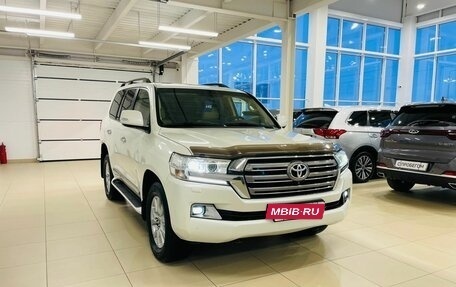 Toyota Land Cruiser 200, 2015 год, 6 699 000 рублей, 8 фотография