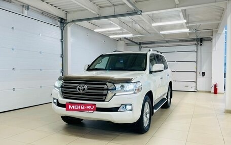 Toyota Land Cruiser 200, 2015 год, 6 699 000 рублей, 2 фотография