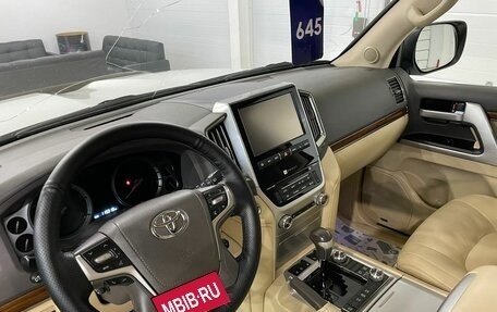 Toyota Land Cruiser 200, 2015 год, 6 699 000 рублей, 11 фотография