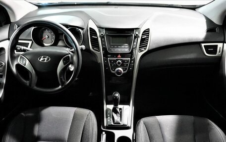 Hyundai i30 II рестайлинг, 2013 год, 1 199 800 рублей, 9 фотография