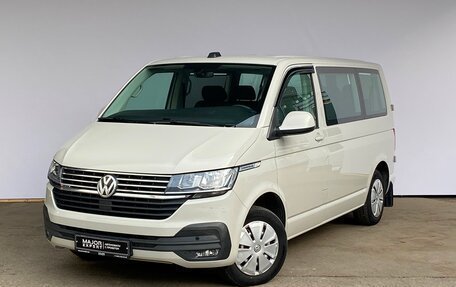 Volkswagen Caravelle T6 рестайлинг, 2020 год, 5 200 000 рублей, 1 фотография