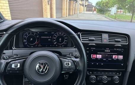 Volkswagen Golf R VII, 2017 год, 3 200 000 рублей, 15 фотография