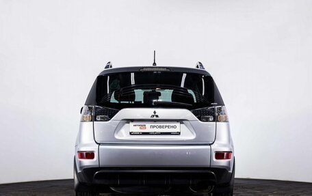 Mitsubishi Outlander III рестайлинг 3, 2011 год, 1 385 000 рублей, 5 фотография