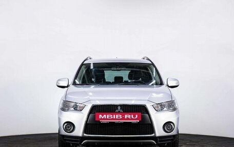 Mitsubishi Outlander III рестайлинг 3, 2011 год, 1 385 000 рублей, 2 фотография