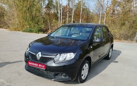 Renault Logan II, 2014 год, 940 000 рублей, 1 фотография