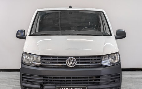 Volkswagen Transporter T6 рестайлинг, 2019 год, 1 550 000 рублей, 2 фотография