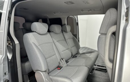 Hyundai H-1 II рестайлинг, 2019 год, 3 385 000 рублей, 17 фотография