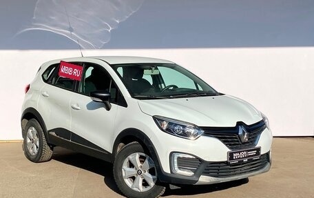 Renault Kaptur I рестайлинг, 2019 год, 1 100 000 рублей, 22 фотография