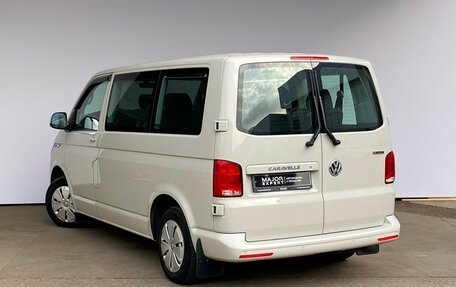 Volkswagen Caravelle T6 рестайлинг, 2020 год, 5 200 000 рублей, 21 фотография