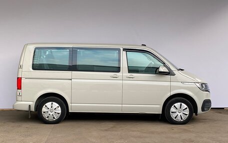 Volkswagen Caravelle T6 рестайлинг, 2020 год, 5 200 000 рублей, 25 фотография