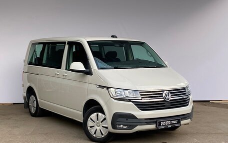 Volkswagen Caravelle T6 рестайлинг, 2020 год, 5 200 000 рублей, 24 фотография