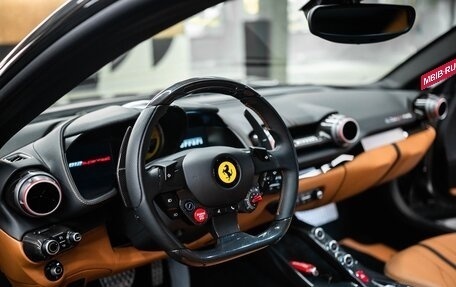 Ferrari 812, 2019 год, 37 500 000 рублей, 6 фотография