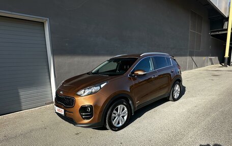 KIA Sportage IV рестайлинг, 2016 год, 2 320 000 рублей, 6 фотография