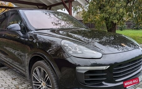 Porsche Cayenne III, 2017 год, 5 800 000 рублей, 2 фотография