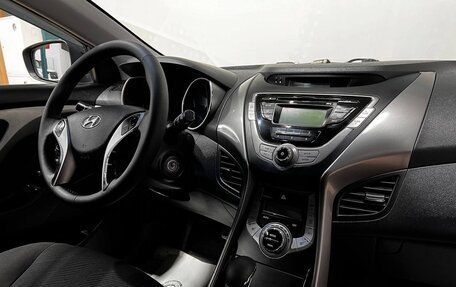 Hyundai Elantra V, 2012 год, 1 199 000 рублей, 11 фотография