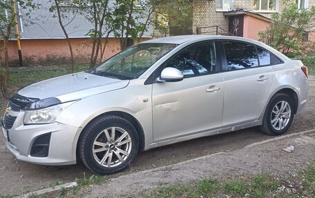 Chevrolet Cruze II, 2013 год, 750 000 рублей, 6 фотография