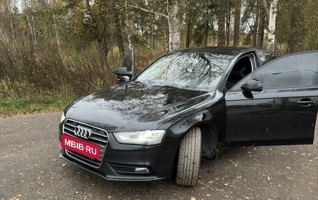 Audi A4, 2014 год, 1 600 000 рублей, 9 фотография