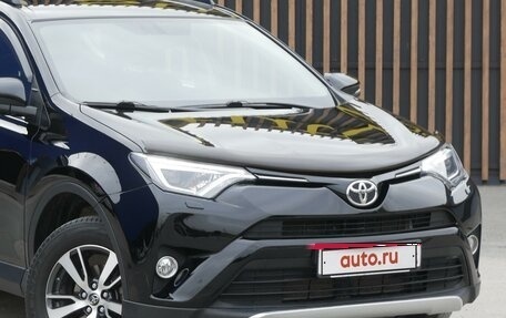 Toyota RAV4, 2018 год, 3 290 000 рублей, 16 фотография