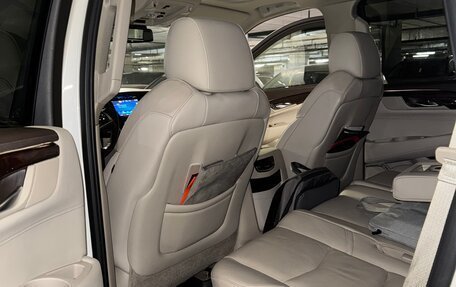 Cadillac Escalade IV, 2015 год, 4 700 000 рублей, 17 фотография