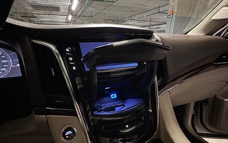 Cadillac Escalade IV, 2015 год, 4 700 000 рублей, 21 фотография