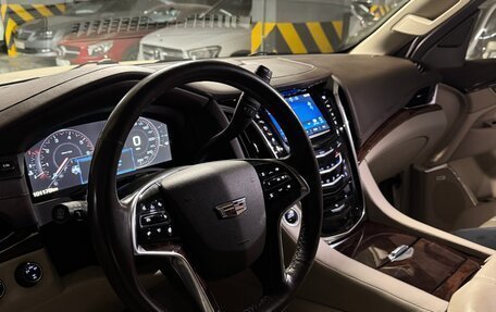 Cadillac Escalade IV, 2015 год, 4 700 000 рублей, 23 фотография