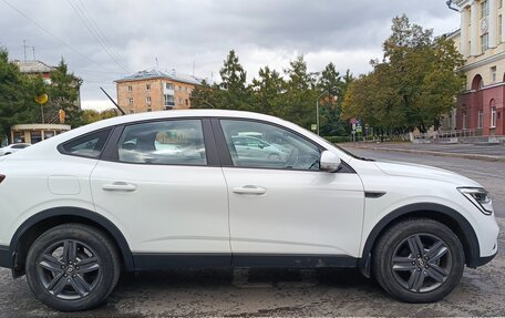 Renault Arkana I, 2021 год, 1 890 000 рублей, 3 фотография