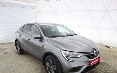 Renault Arkana I, 2021 год, 1 690 000 рублей, 1 фотография