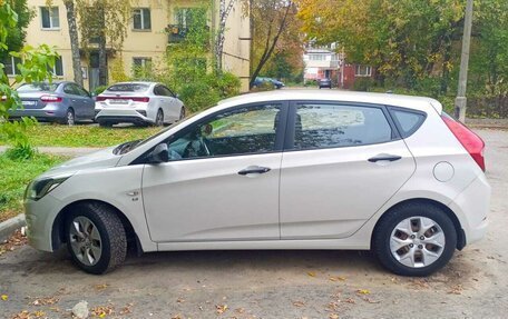 Hyundai Solaris II рестайлинг, 2014 год, 1 000 000 рублей, 7 фотография