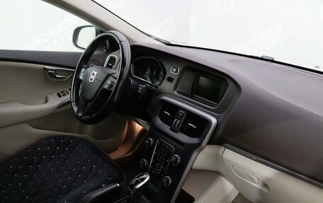 Volvo V40 II рестайлинг, 2013 год, 1 349 000 рублей, 12 фотография