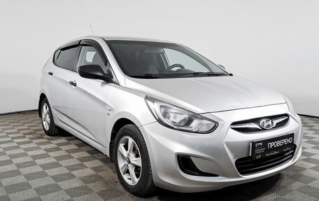 Hyundai Solaris II рестайлинг, 2012 год, 900 700 рублей, 3 фотография