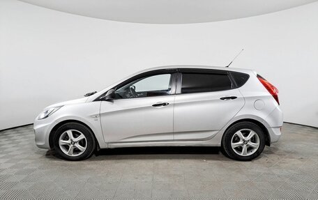 Hyundai Solaris II рестайлинг, 2012 год, 900 700 рублей, 8 фотография