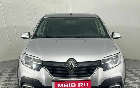 Renault Logan II, 2020 год, 990 000 рублей, 2 фотография