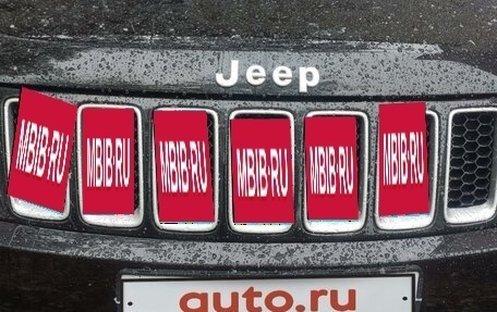 Jeep Grand Cherokee, 2014 год, 1 100 000 рублей, 32 фотография