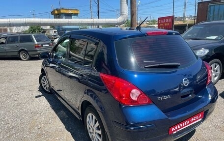 Nissan Tiida, 2011 год, 900 000 рублей, 21 фотография