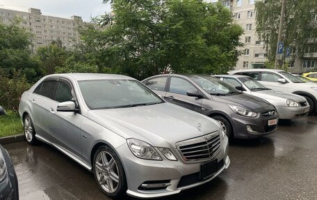 Mercedes-Benz E-Класс, 2012 год, 2 560 000 рублей, 18 фотография