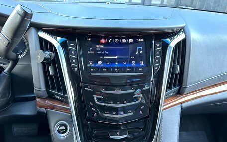 Cadillac Escalade IV, 2018 год, 6 150 000 рублей, 29 фотография