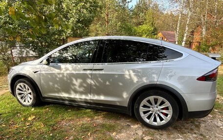 Tesla Model X I, 2018 год, 5 435 000 рублей, 3 фотография