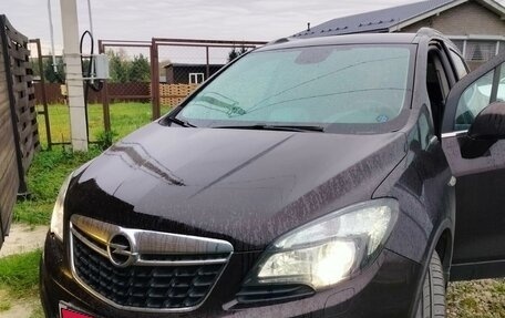 Opel Mokka I, 2014 год, 1 400 000 рублей, 13 фотография