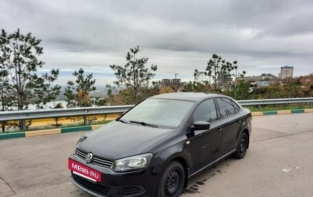 Volkswagen Polo VI (EU Market), 2011 год, 875 000 рублей, 2 фотография