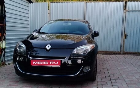 Renault Megane III, 2012 год, 1 010 000 рублей, 2 фотография