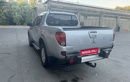 Mitsubishi L200 IV рестайлинг, 2008 год, 1 350 000 рублей, 2 фотография