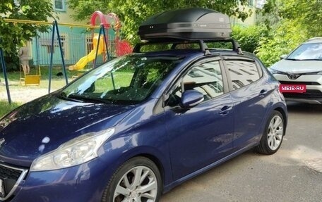 Peugeot 208 II, 2013 год, 767 000 рублей, 1 фотография