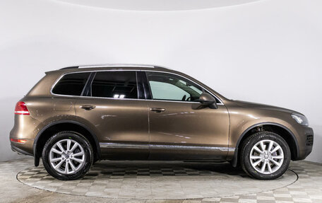 Volkswagen Touareg III, 2014 год, 2 499 000 рублей, 4 фотография