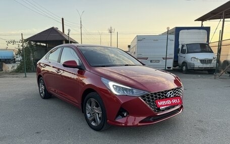 Hyundai Solaris II рестайлинг, 2020 год, 2 045 000 рублей, 2 фотография