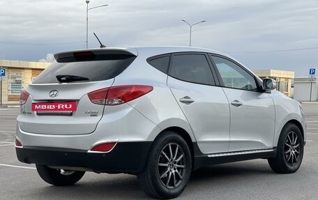 Hyundai Tucson III, 2011 год, 1 597 000 рублей, 5 фотография