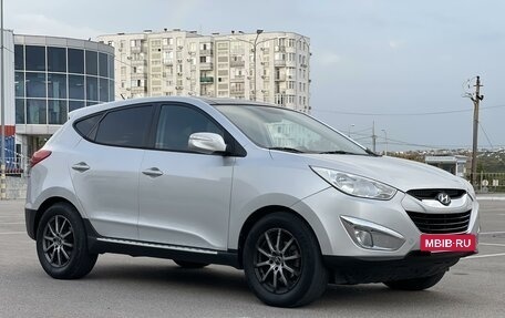 Hyundai Tucson III, 2011 год, 1 597 000 рублей, 3 фотография