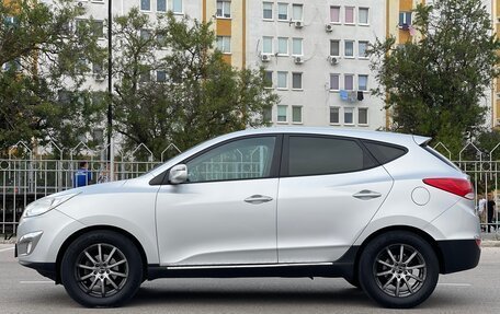 Hyundai Tucson III, 2011 год, 1 597 000 рублей, 8 фотография